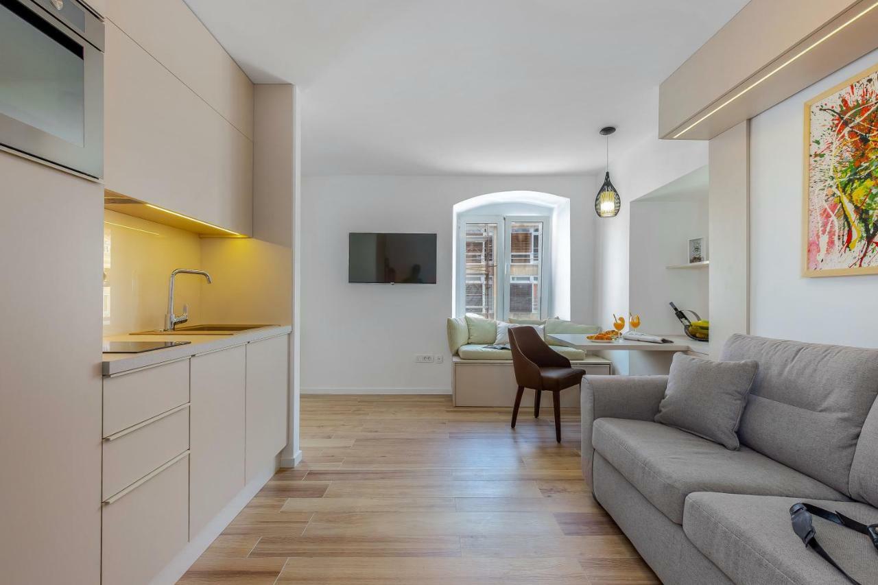 Apartment Wow Fiume Esterno foto